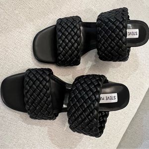 Daphnee Braided Block Heel